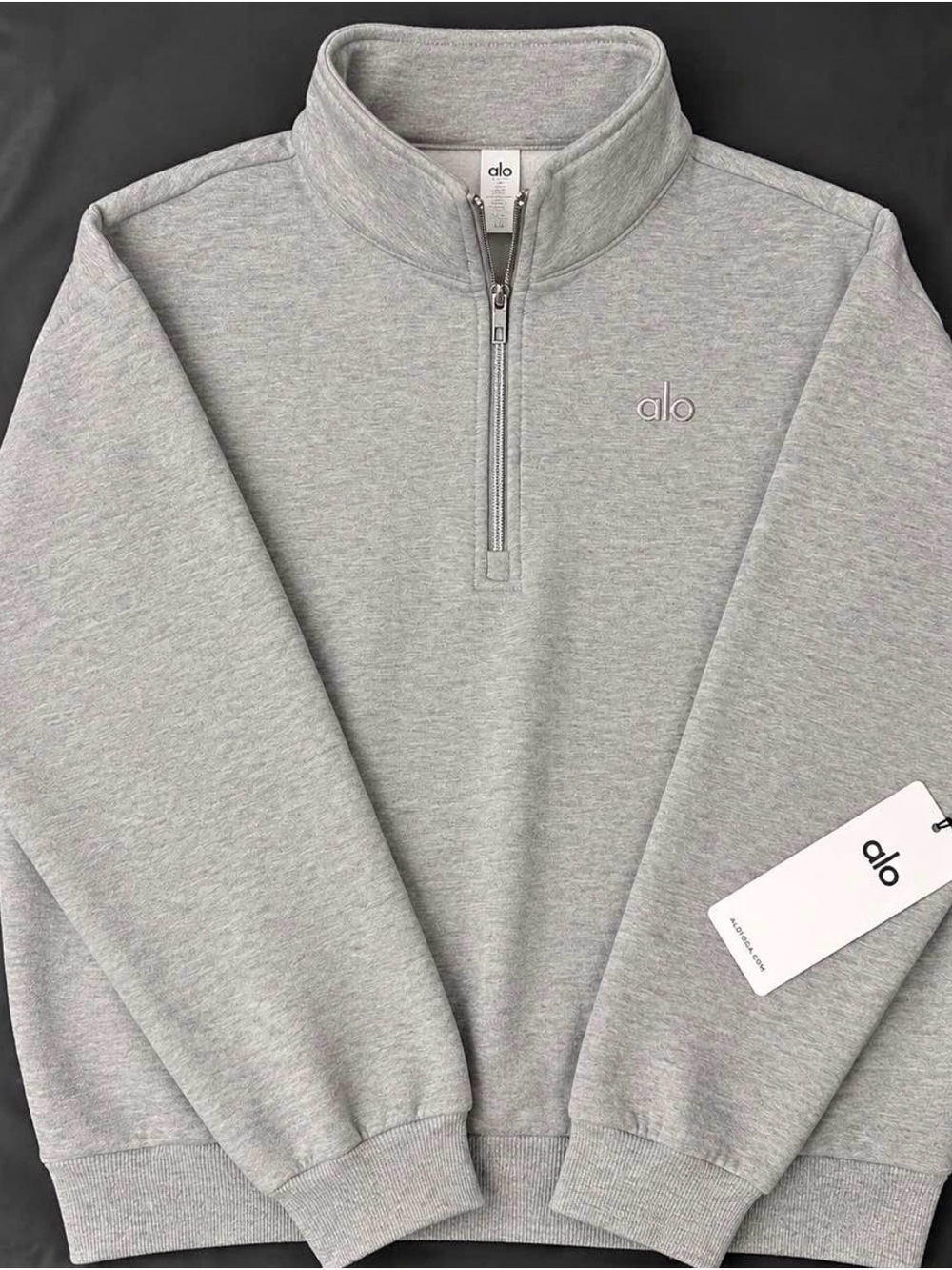 ALO Yoga Quarter-Zip Sweatshirt - Heather Light Gray small
